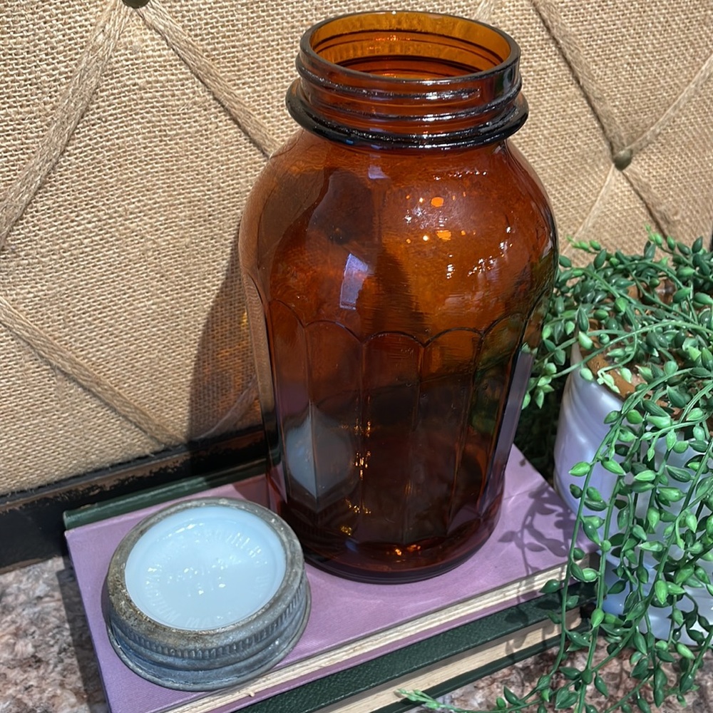 Vintage jar and lid - Picture 7 of 9